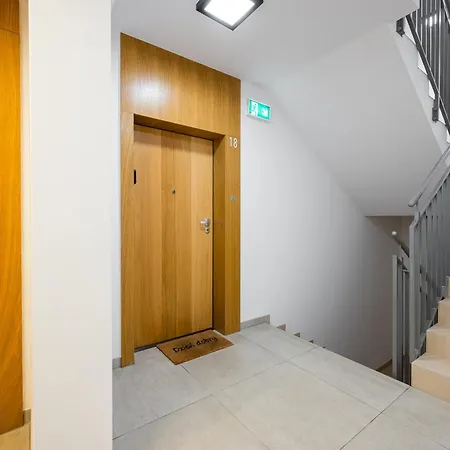 Rondo Wiatraczna Deluxe Apartment Warszawa Zewnętrze zdjęcie